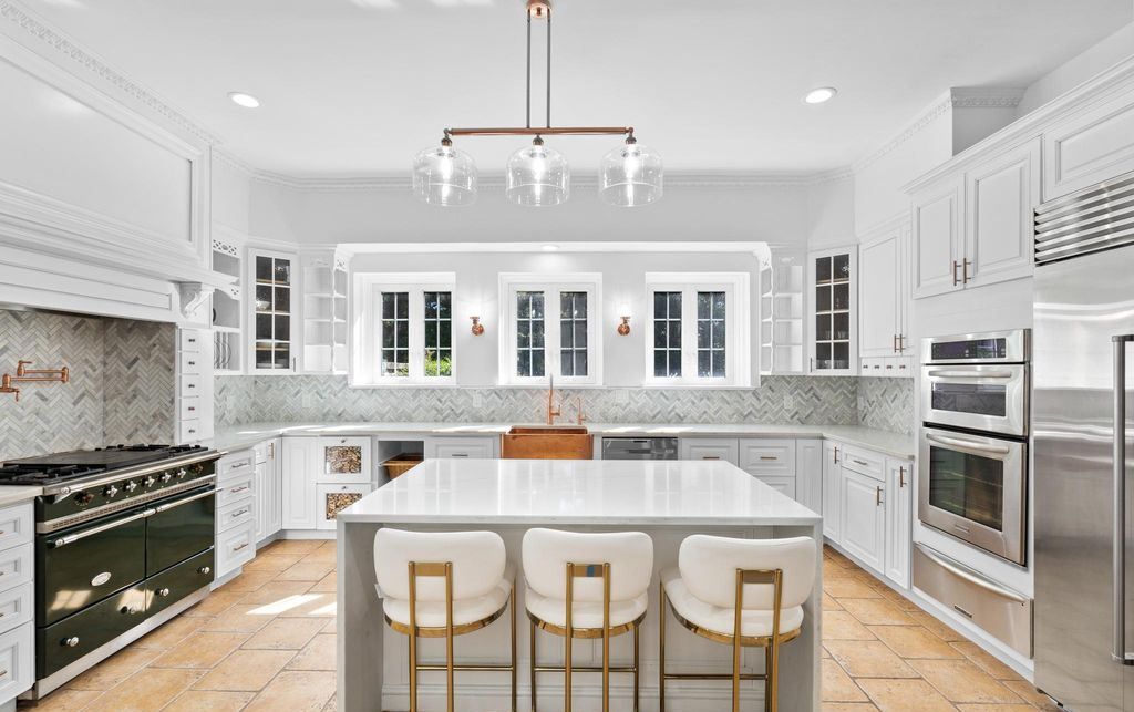 Wynddon Estate Offers Historic Charm and Modern Opulence for 5.15 Million in Maryland 13