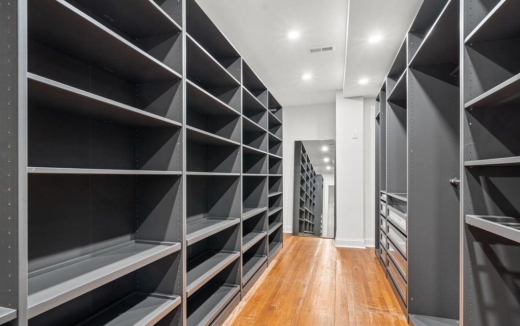 Wynddon Estate Offers Historic Charm and Modern Opulence for 5.15 Million in Maryland 26