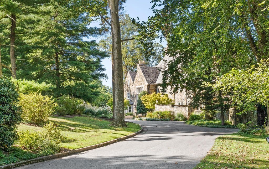 Wynddon Estate Offers Historic Charm and Modern Opulence for 5.15 Million in Maryland 43