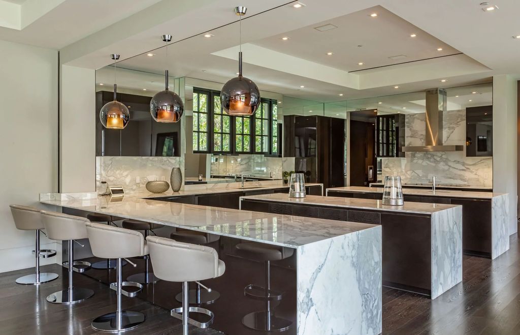 271 South Mapleton Drive Home in Los Angeles, California. Welcome to 'Il Magione' on South Mapleton Dr, Los Angeles' most prestigious address. Spanning 31,450 square feet on 1.4 flat acres, this luxury compound boasts Fendi furnishings, a bowling alley, movie theatre, gym, wine cellar, indoor pool, and more. 