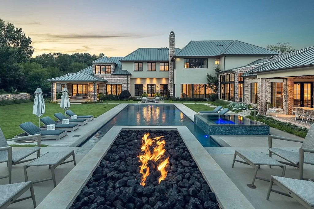 4554 Harrys Ln Dallas TX 75229 18
