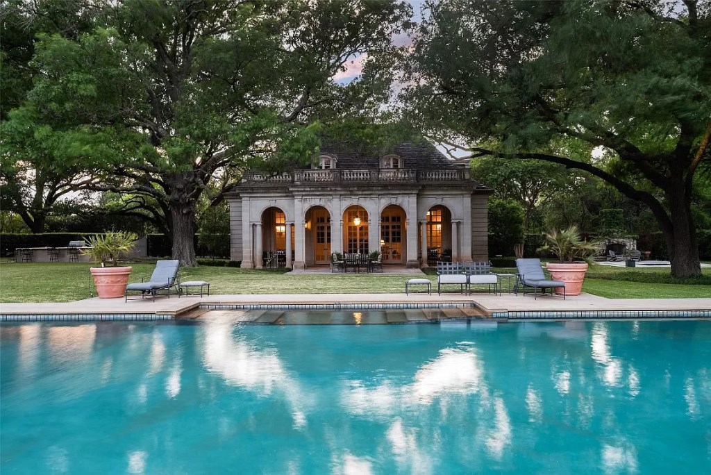 5619 Walnut Hill Ln Dallas TX 75229 9