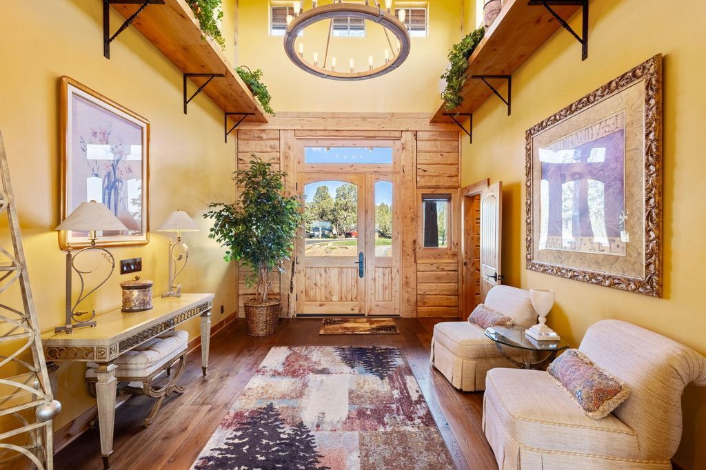 Cascade Mountain View Estate Scenic Hillside Retreat in Oregon Listed at 2.1 Million 7