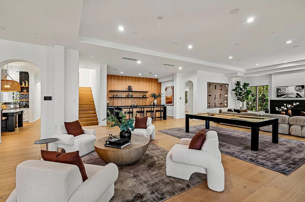 Originally crafted in 2003 by Dan Swanson of Addison Development, this newly remastered intracoastal estate seamlessly blends classic Spanish design with California chic.