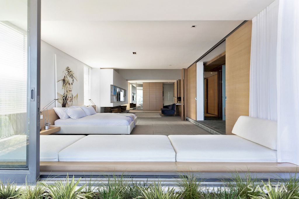 De Wet 34 House, A Contemporary Masterpiece by SAOTA