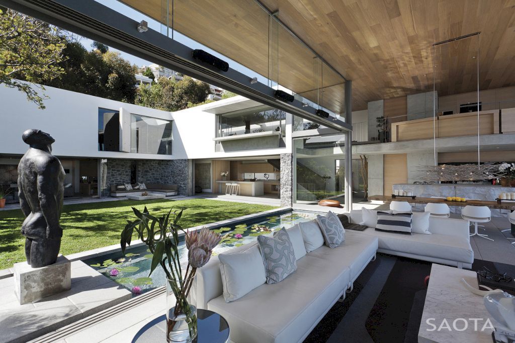 De Wet 34 House A Contemporary Masterpiece by SAOTA 6