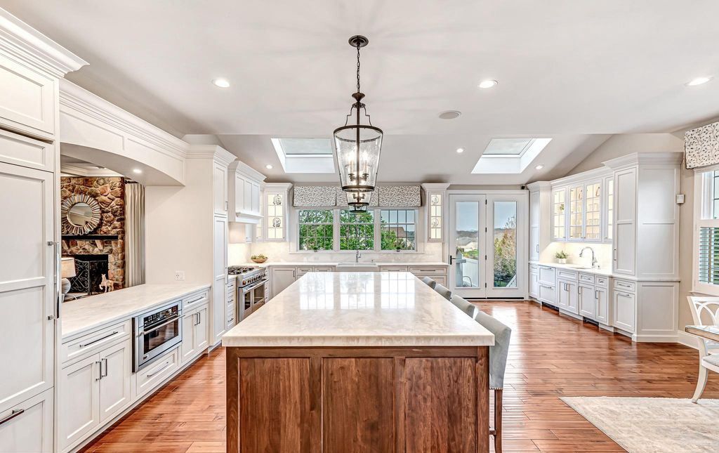 Exclusive Elegance Discover the Luxurious Lifestyle of Dutchess Farm Estates for 2380888 11