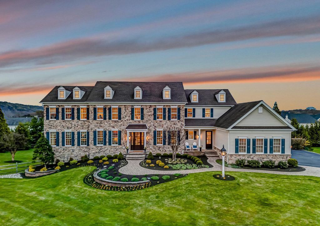 Exclusive Elegance Discover the Luxurious Lifestyle of Dutchess Farm Estates for 2380888 4