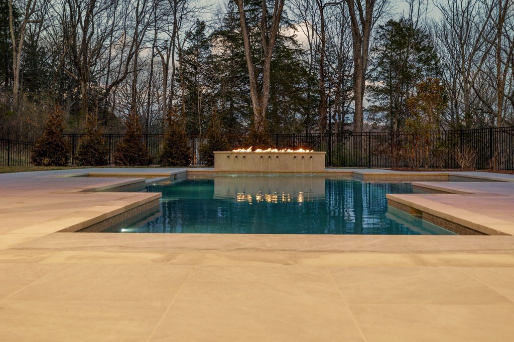 Exquisite Estate A Prestigious Brentwood Luxury Build by Preston Quirk and JFY Designs Offered at 5.95 Million 60