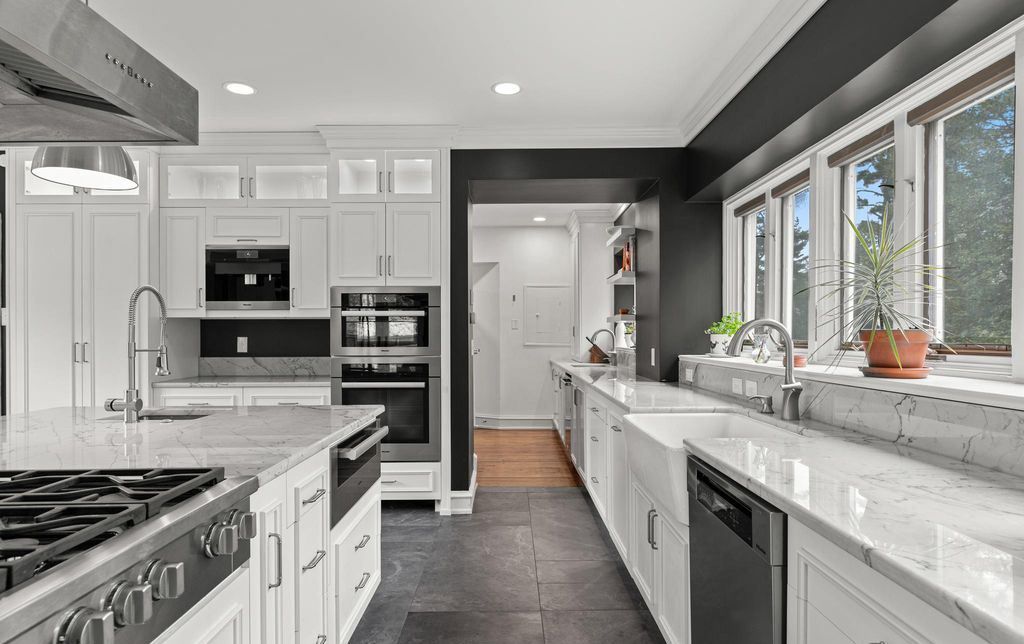 Grandeur Redefined Magnificent Pennsylvania Manor Hits Market at 3.1 Million 25