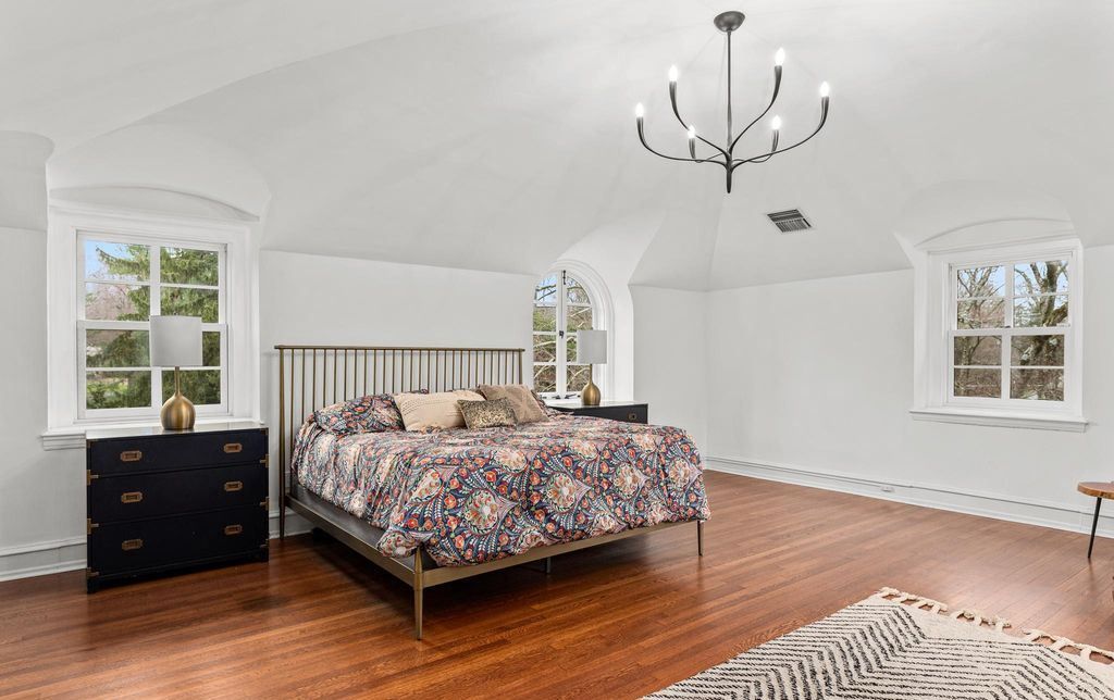 Grandeur Redefined Magnificent Pennsylvania Manor Hits Market at 3.1 Million 33