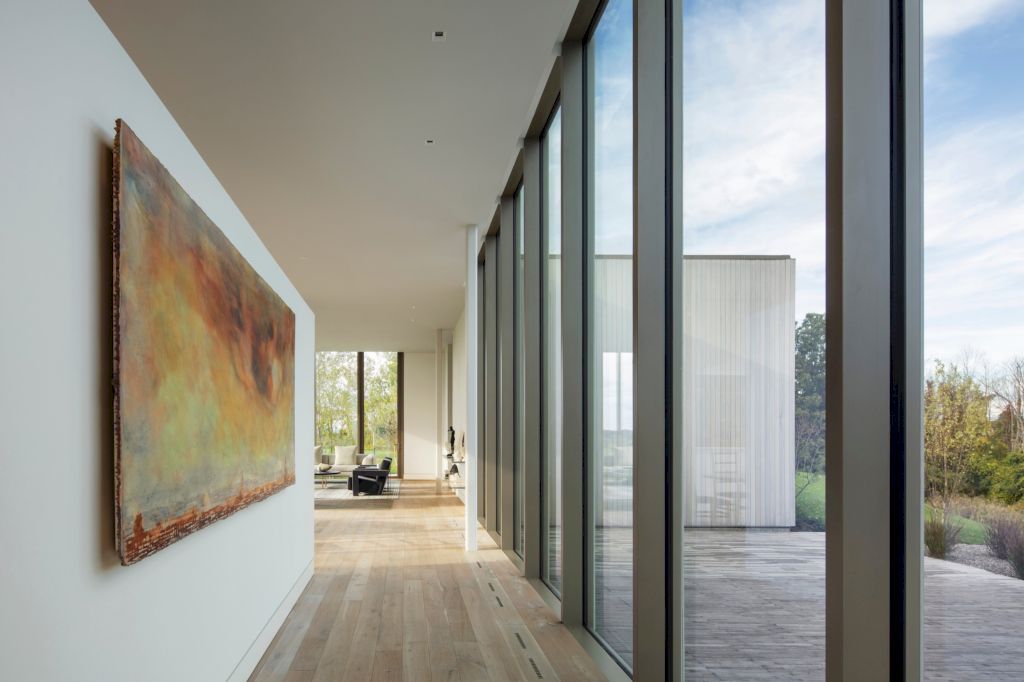 Hudson Valley Residence, Serene Retreat in Maryland by HGX