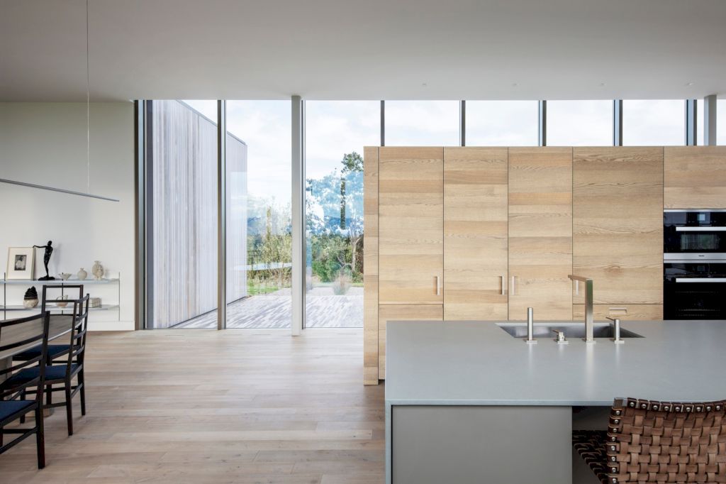 Hudson Valley Residence, Serene Retreat in Maryland by HGX