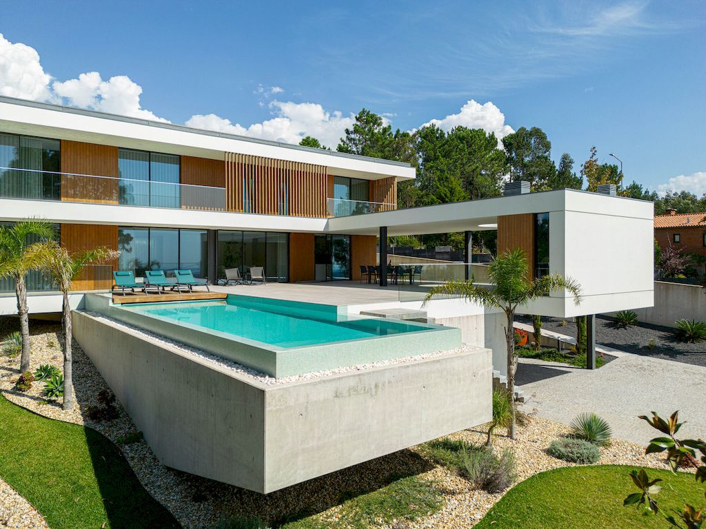 J.M.C. House by Atelier d'Arquitectura Lopes da Costa Save 22 J.M.C. House by Atelier dArquitectura Lopes da Costa Save 15