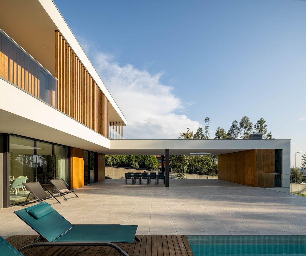 J.M.C. House by Atelier d'Arquitectura Lopes da Costa Save 6 J.M.C. House by Atelier d'Arquitectura Lopes da Costa Save