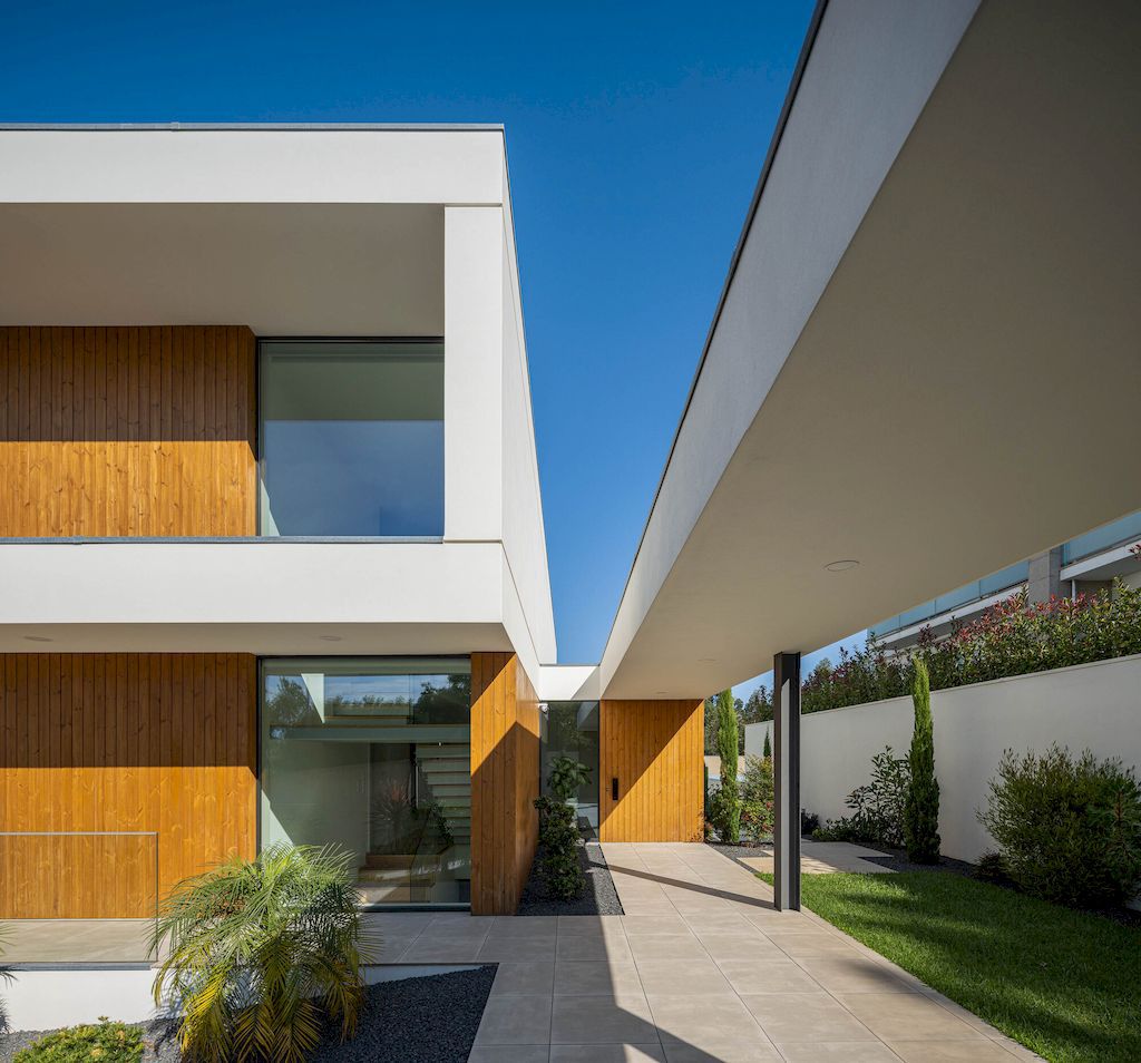 J.M.C. House by Atelier d'Arquitectura Lopes da Costa Save 12 J.M.C. House by Atelier d'Arquitectura Lopes da Costa Save