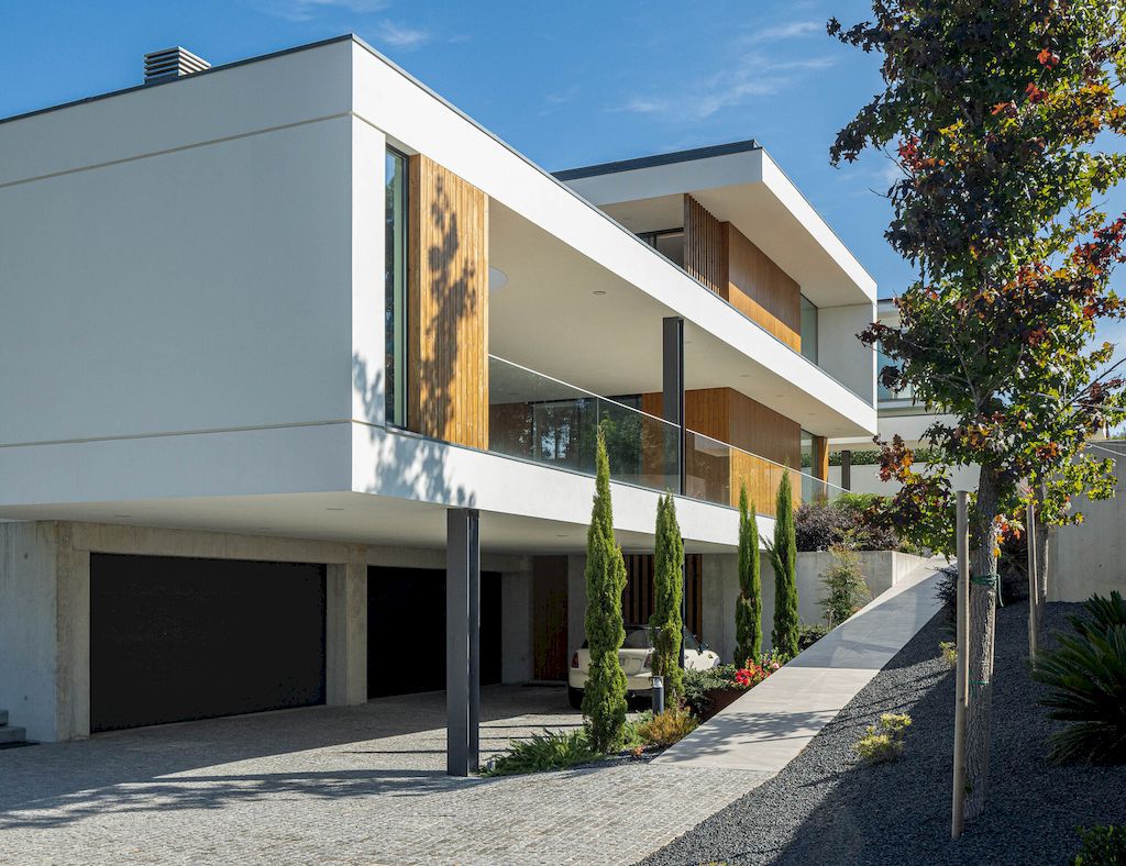 J.M.C. House by Atelier d'Arquitectura Lopes da Costa Save 13 J.M.C. House by Atelier dArquitectura Lopes da Costa Save 5