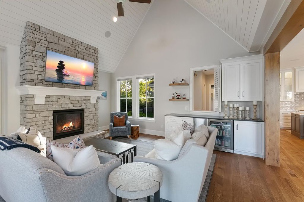 Lake Minnetonka East Coast Style Home in Minnesota Priced at 7799000 17