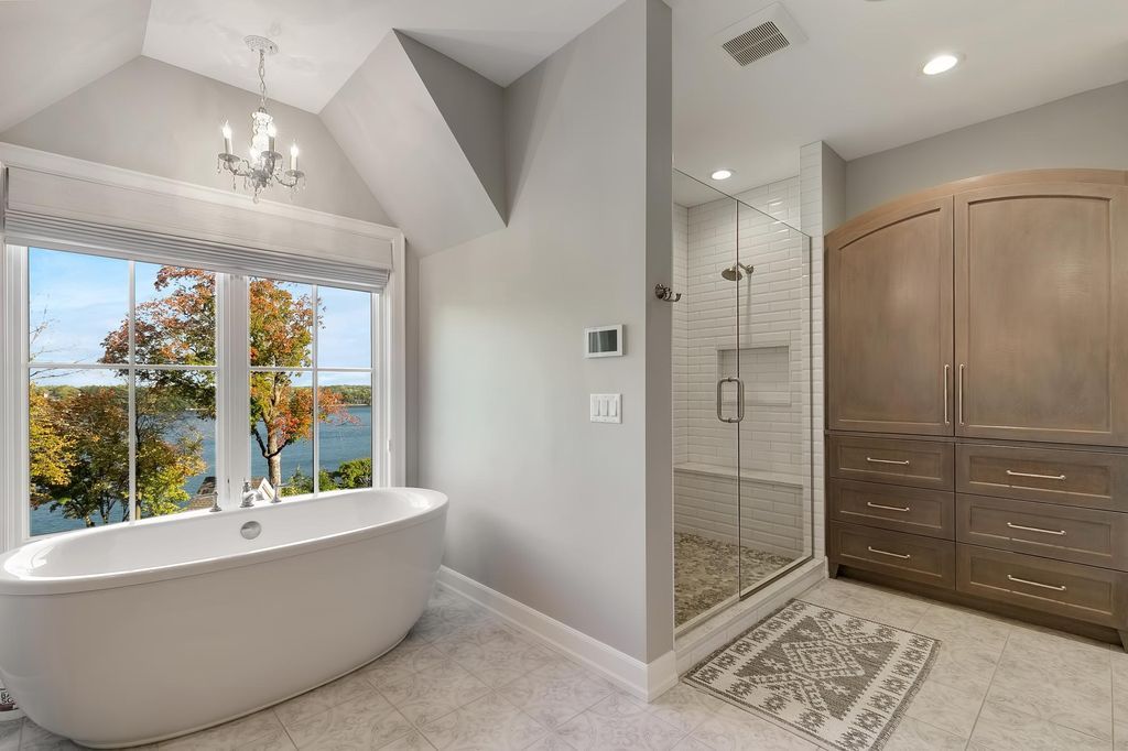 Lake Minnetonka East Coast Style Home in Minnesota Priced at 7799000 27