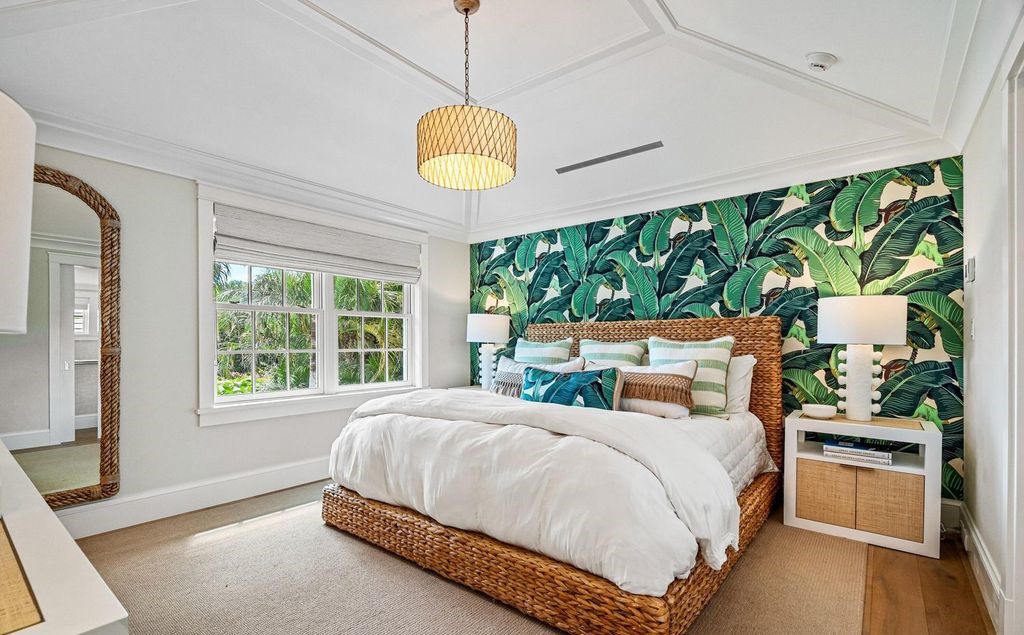 Indulge in luxurious coastal living at 156 Seagate, a meticulously designed haven nestled on Palm Beach Island's coveted North End.