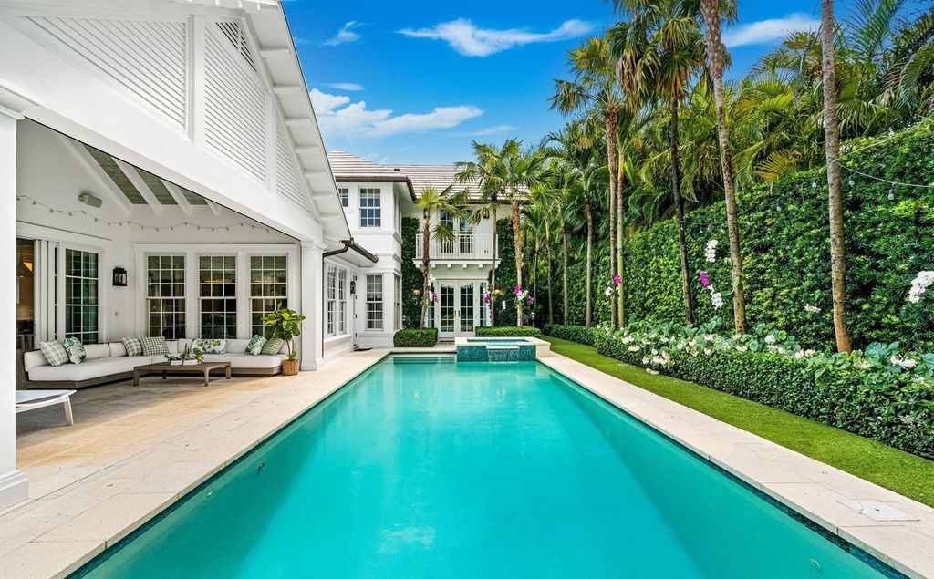 Indulge in luxurious coastal living at 156 Seagate, a meticulously designed haven nestled on Palm Beach Island's coveted North End.