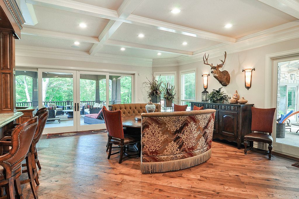 Luxurious Country Retreat Discover Serenity in Marseilles Illinois for 3.5 Million 22