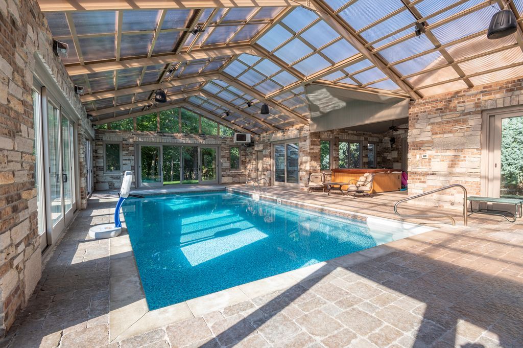 Luxurious Country Retreat Discover Serenity in Marseilles Illinois for 3.5 Million 38