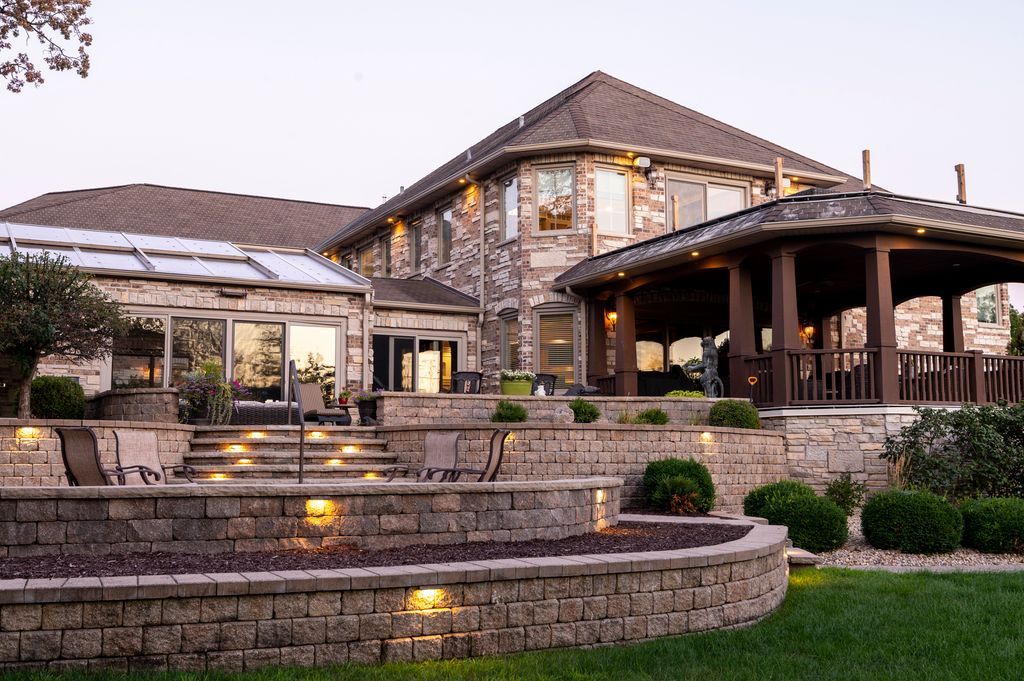 Luxurious Country Retreat Discover Serenity in Marseilles Illinois for 3.5 Million 63