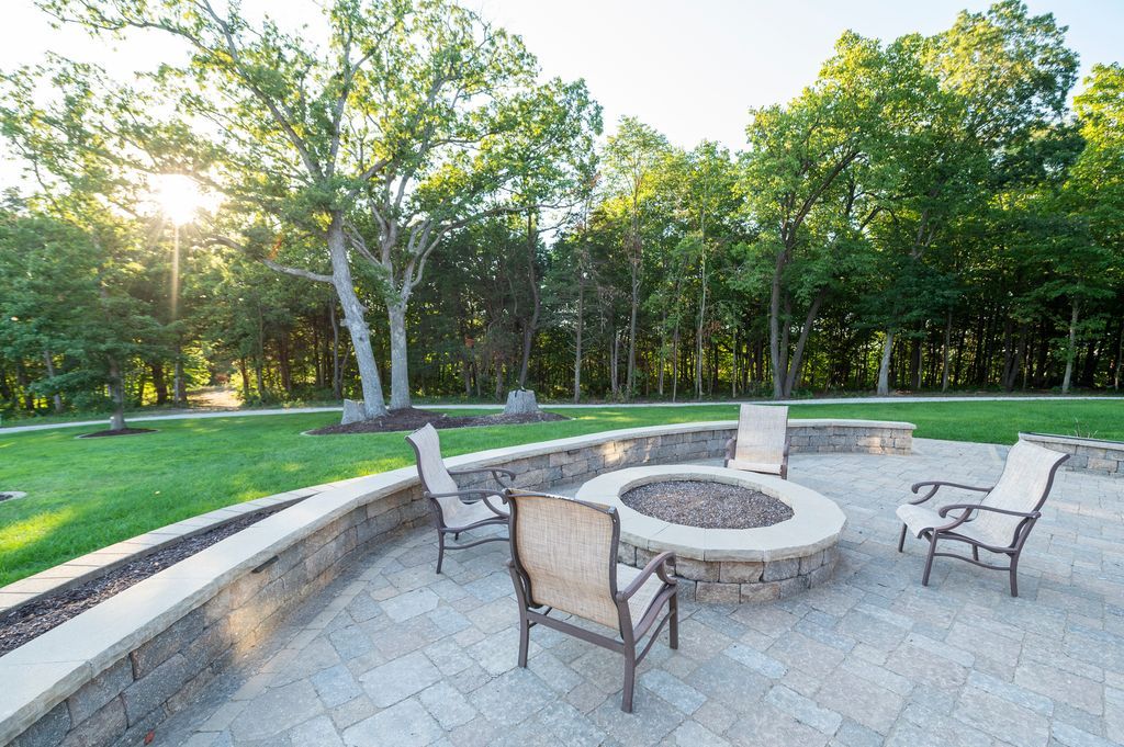 Luxurious Country Retreat Discover Serenity in Marseilles Illinois for 3.5 Million 65