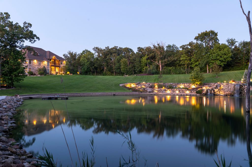 Luxurious Country Retreat Discover Serenity in Marseilles Illinois for 3.5 Million 72