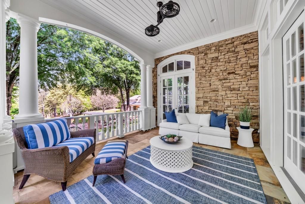 Luxurious Lakeside Living A Stunning Stephan Fuller Masterpiece in Georgia Listed at 7.95 Million 25