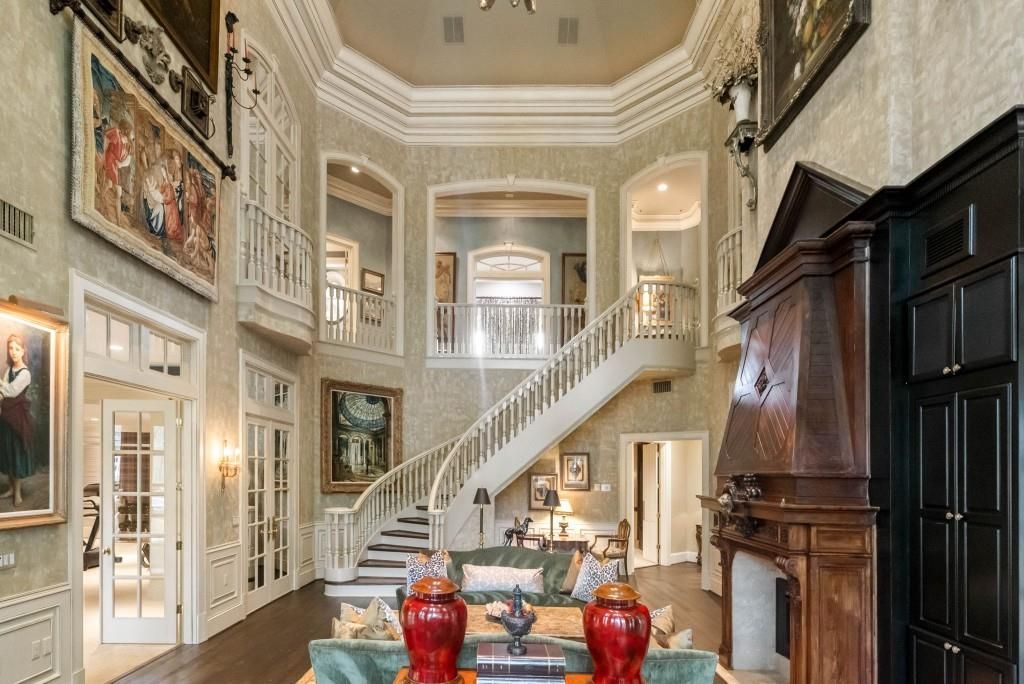 Luxurious Lakeside Living A Stunning Stephan Fuller Masterpiece in Georgia Listed at 7.95 Million 28