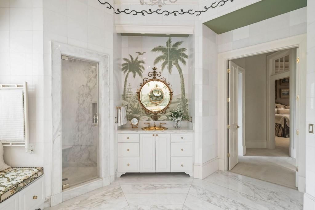 Luxurious Lakeside Living A Stunning Stephan Fuller Masterpiece in Georgia Listed at 7.95 Million 36