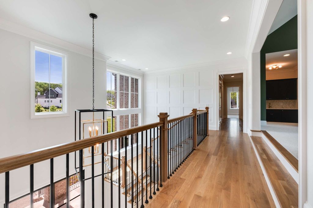 Luxurious Tennessee Estate Exquisitely Landscaped Hits Market at 5.3 Million 31