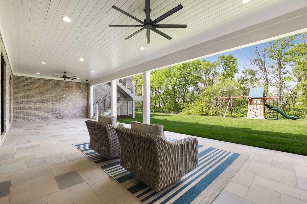 Luxurious Tennessee Estate Exquisitely Landscaped Hits Market at 5.3 Million 49