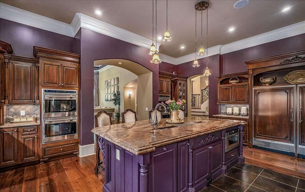 Luxury Living Redefined Exquisite 10 Acre Mansion in Georgia Priced at 4.299 Million 13