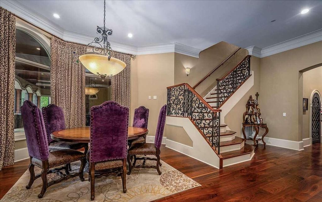 Luxury Living Redefined Exquisite 10 Acre Mansion in Georgia Priced at 4.299 Million 18