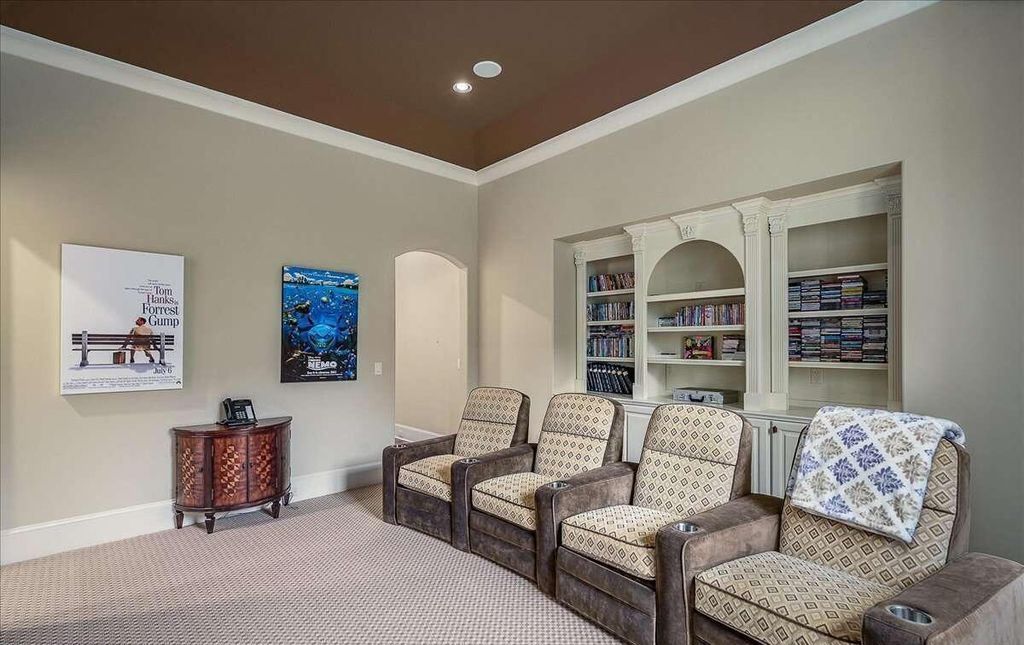 Luxury Living Redefined Exquisite 10 Acre Mansion in Georgia Priced at 4.299 Million 46