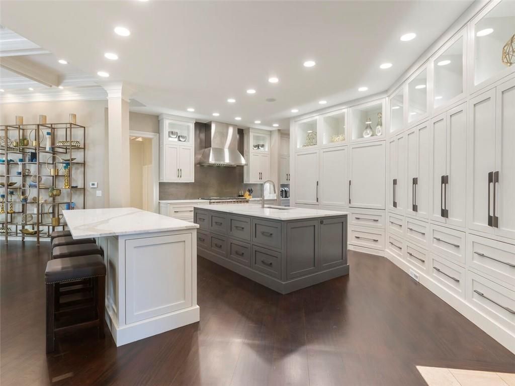 Magnificent Luxury A Grand Estate in Manor Golf and Country Club Georgia Offered at 4.175 Million 13