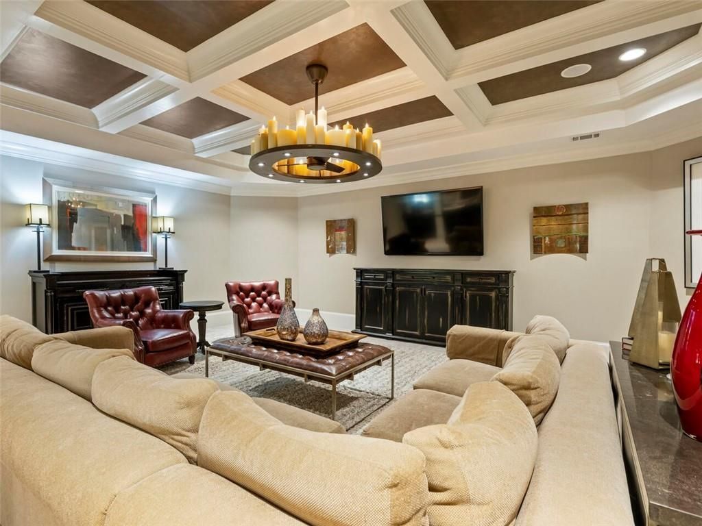 Magnificent Luxury A Grand Estate in Manor Golf and Country Club Georgia Offered at 4.175 Million 51