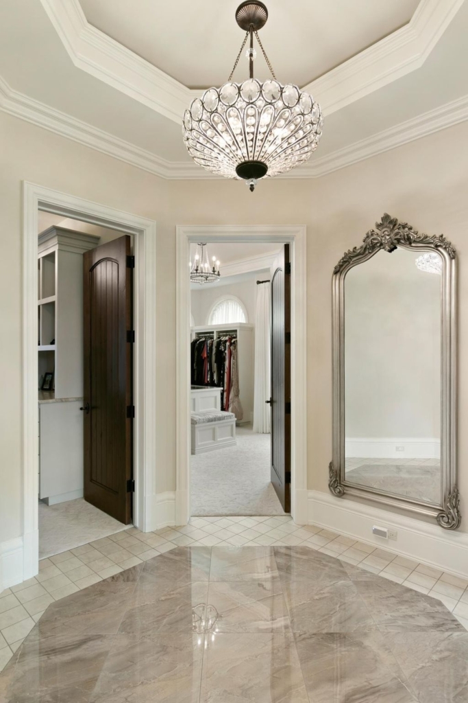 Michigan Marvel Louis Derosiers Architectural Masterpiece Crafted by Don Bosco Hits the Market for 6.9 Million 15