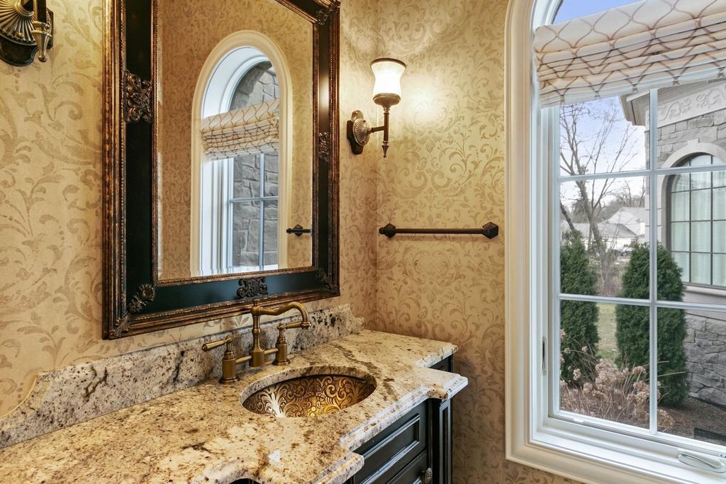 Michigan Marvel Louis Derosiers Architectural Masterpiece Crafted by Don Bosco Hits the Market for 6.9 Million 17