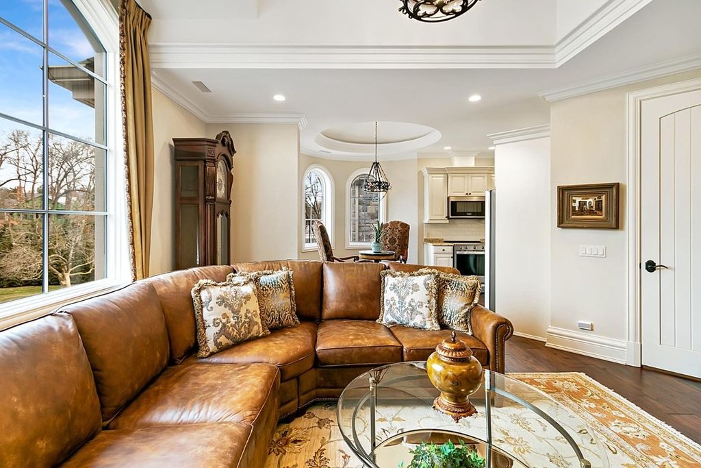 Michigan Marvel Louis Derosiers Architectural Masterpiece Crafted by Don Bosco Hits the Market for 6.9 Million 19