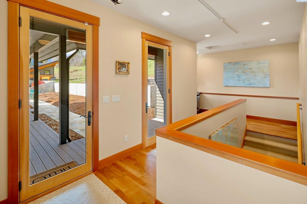 Modern Home with Enchanting Views and Luxurious Amenities in Washington Listed at 3.25 Million 24