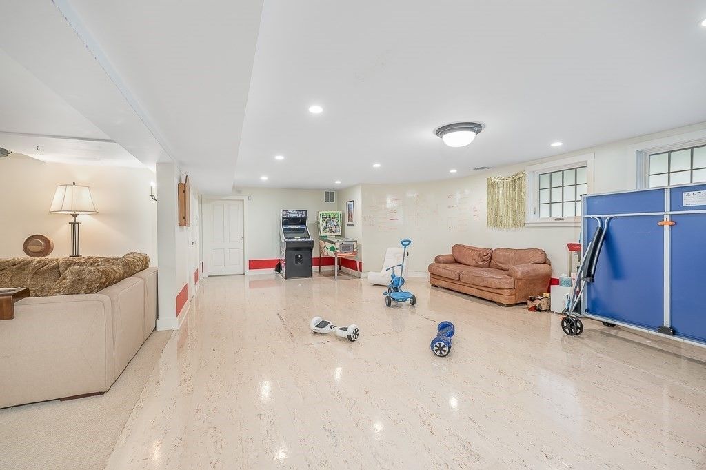 OakLedge Seaside Splendor and Architectural Grandeur in Massachusetts Offered at 15.675 Million 30