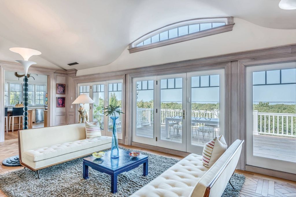 Oceanfront Opulence A Spectacular Palladian Estate Overlooking Peconic Bay Offered at 7.9 Million 14
