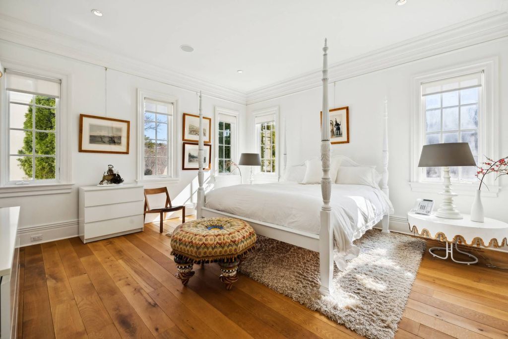 Oceanfront Opulence A Spectacular Palladian Estate Overlooking Peconic Bay Offered at 7.9 Million 31