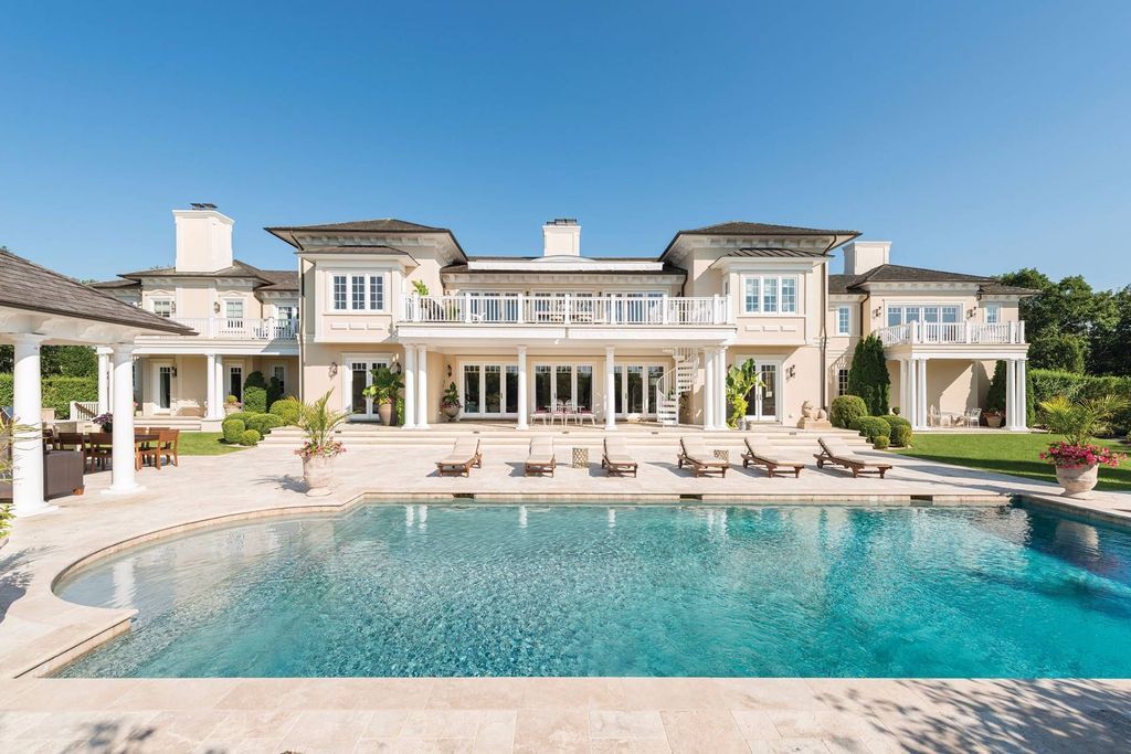 Oceanfront Opulence A Spectacular Palladian Estate Overlooking Peconic Bay Offered at 7.9 Million 5