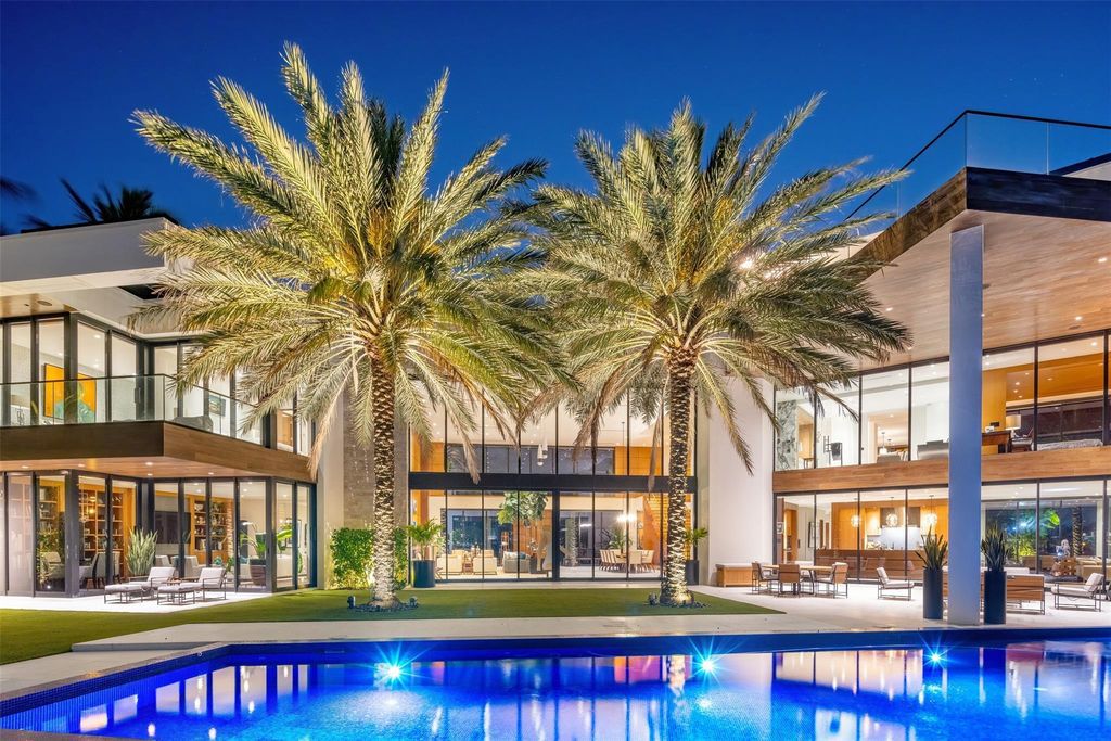 Experience the epitome of luxury living in Fort Lauderdale's prestigious Harbor Beach enclave with this exquisite estate boasting stunning Intracoastal views and 298 feet of water frontage.