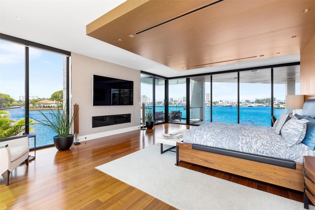 Experience the epitome of luxury living in Fort Lauderdale's prestigious Harbor Beach enclave with this exquisite estate boasting stunning Intracoastal views and 298 feet of water frontage.